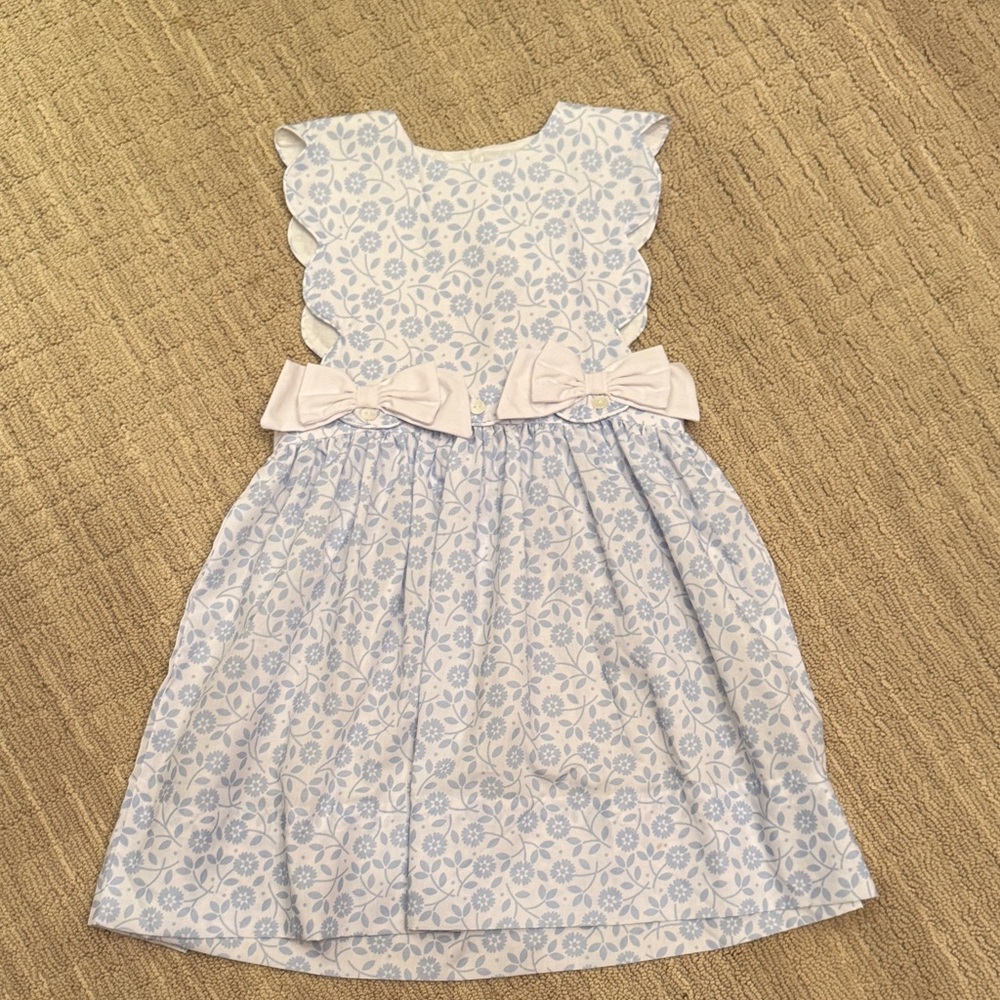 Celia & Lou Girls Blue Floral Dress Size 6 – Worn Once